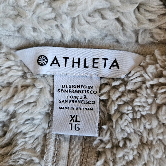 Athleta jacket size XL - Picture 3 of 4